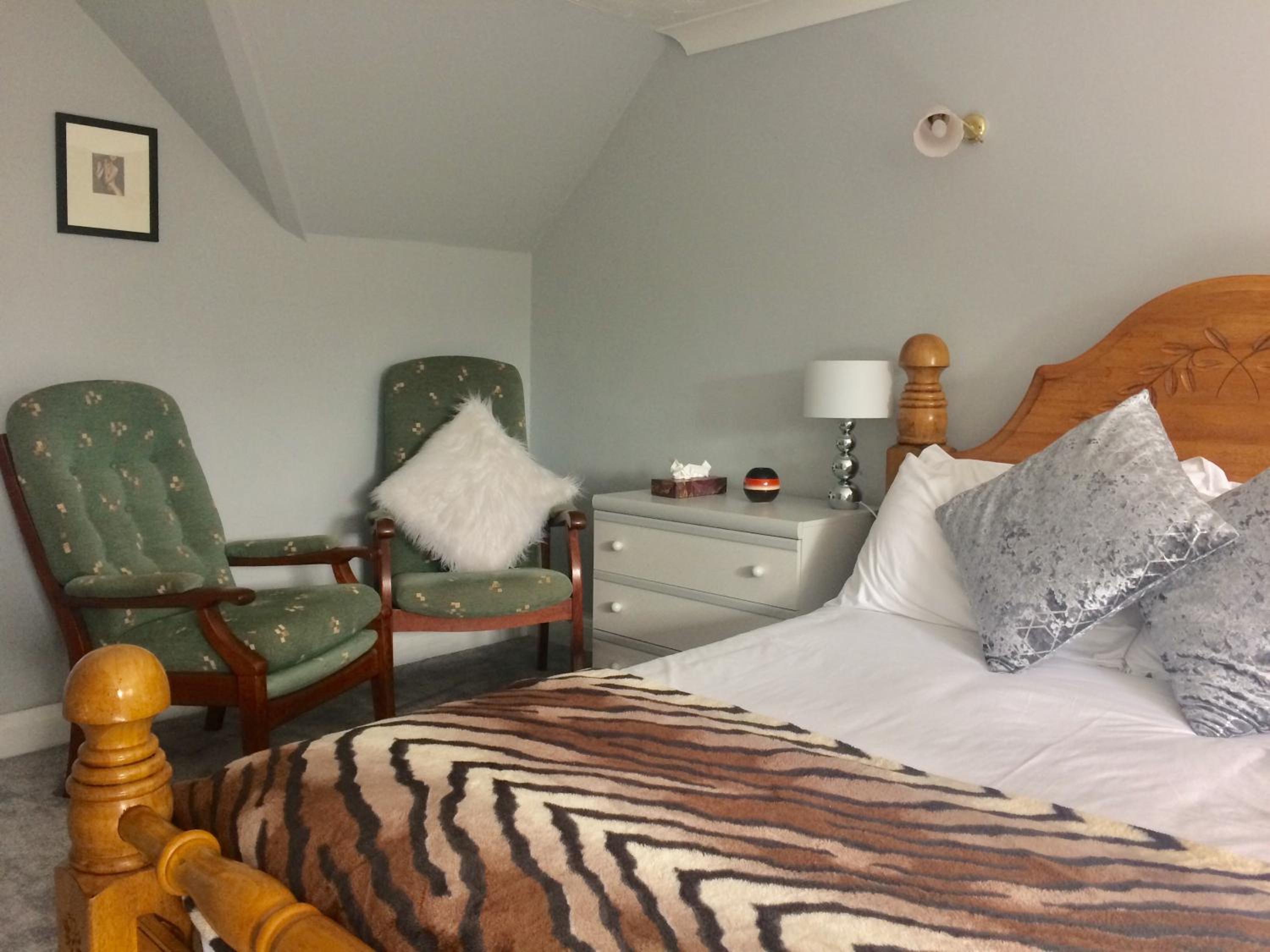 Thornleigh House