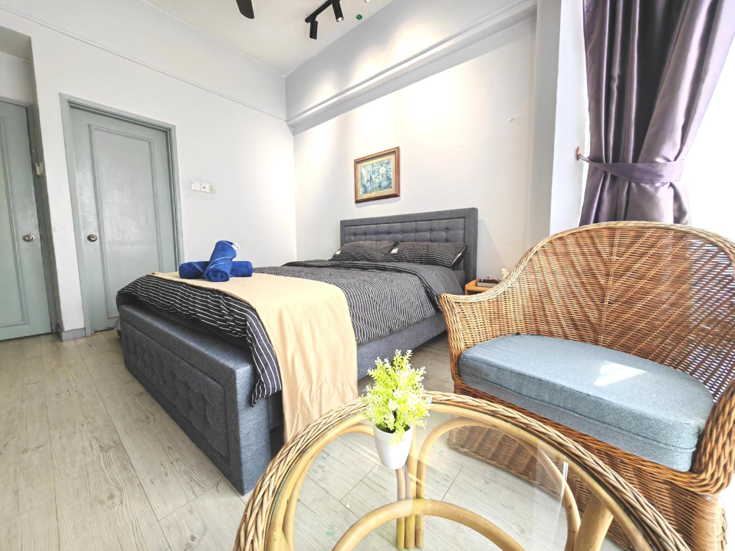 Enchanting Home 2BR 7-10pax CityView I Wifi I Town photo 2