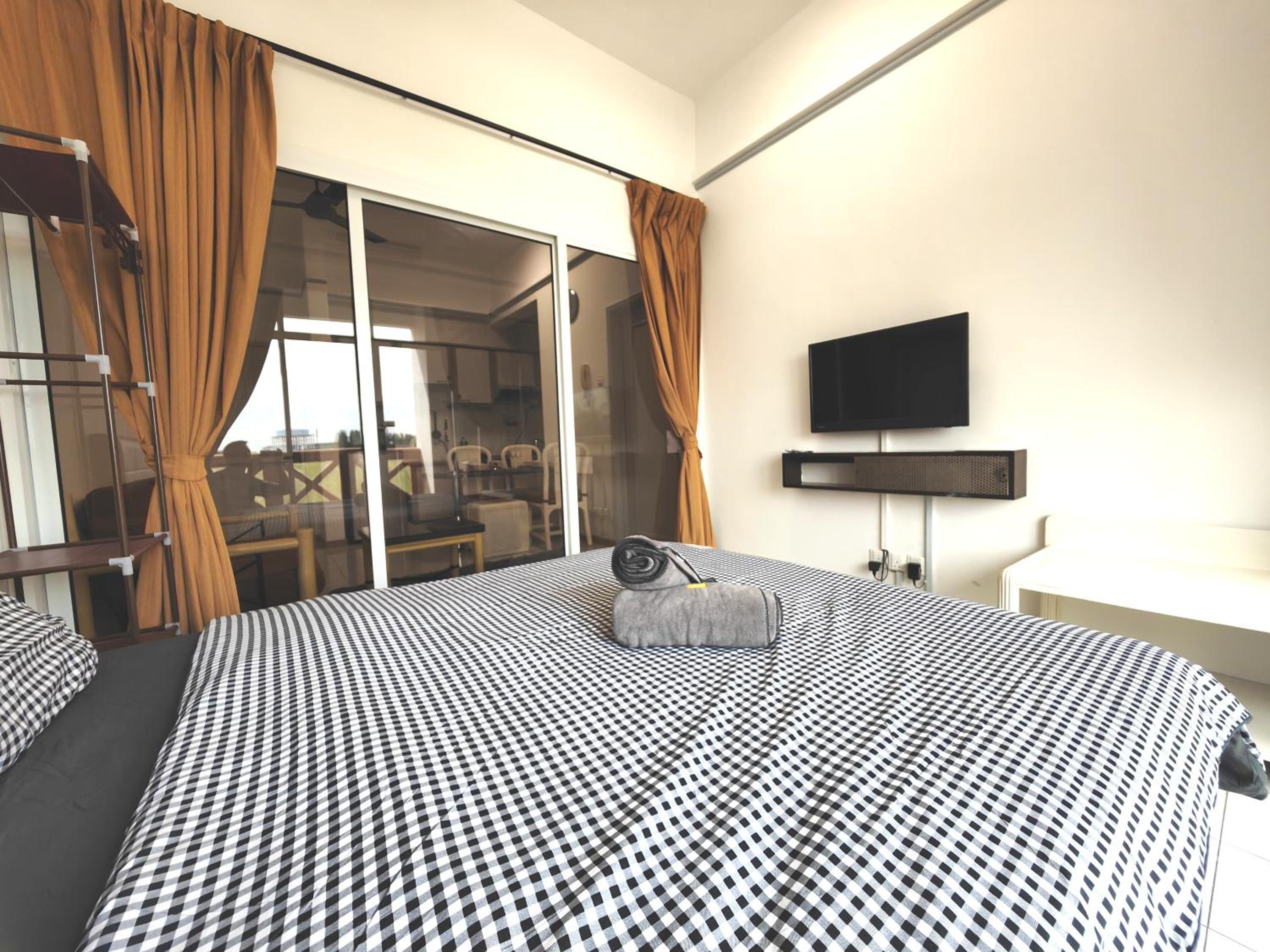 Costa Mahkota Relaxing View 2BR 5pax Town Area photo 4