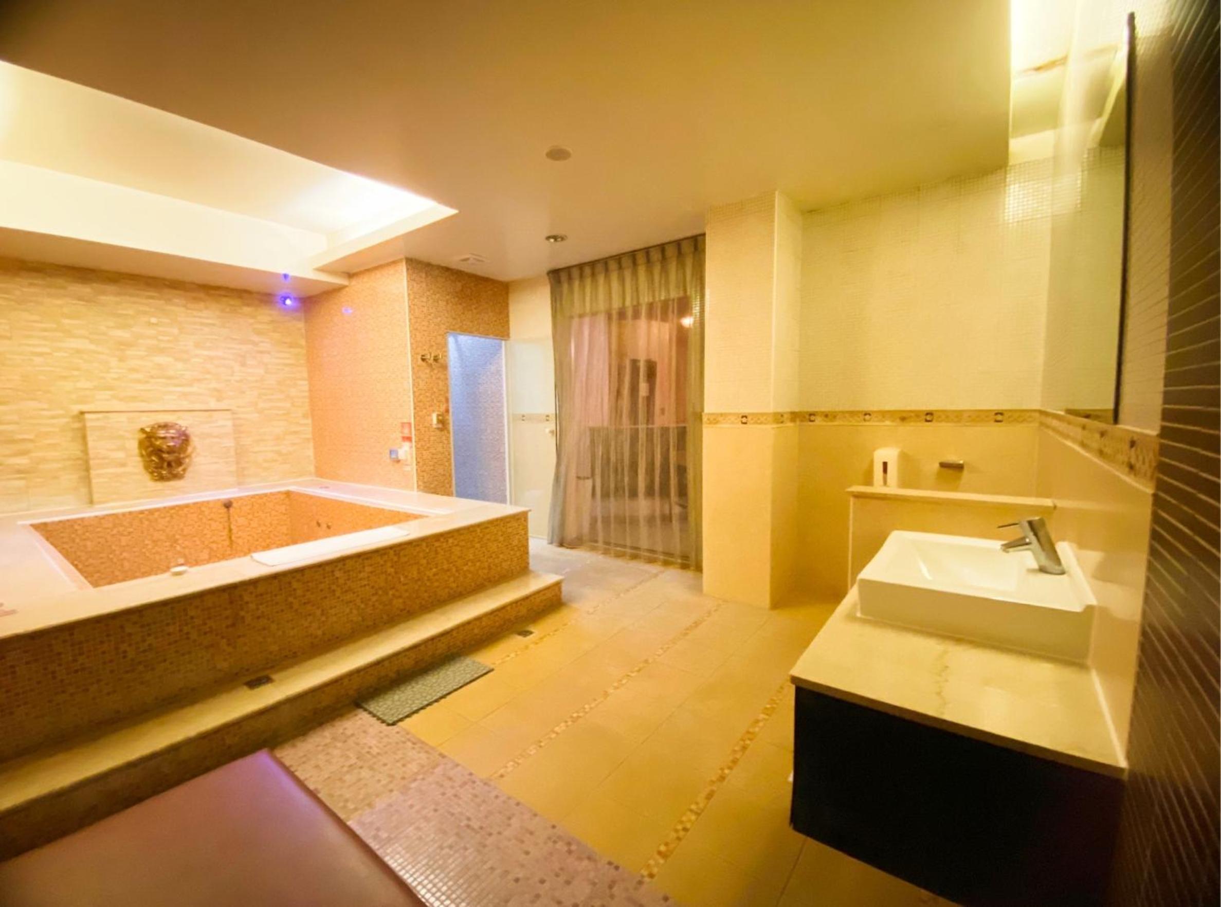 Hua Xiang Motel