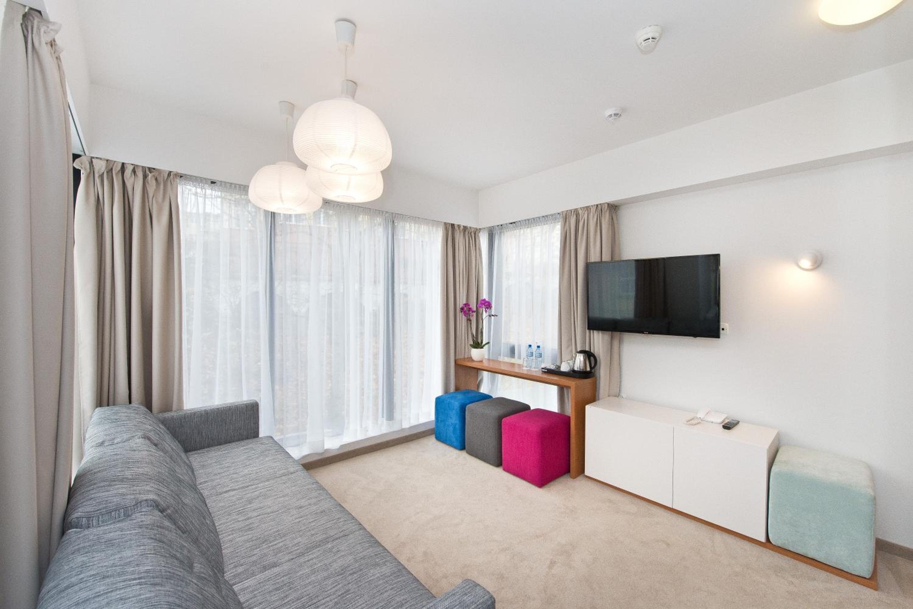 Villa 21 by Victus