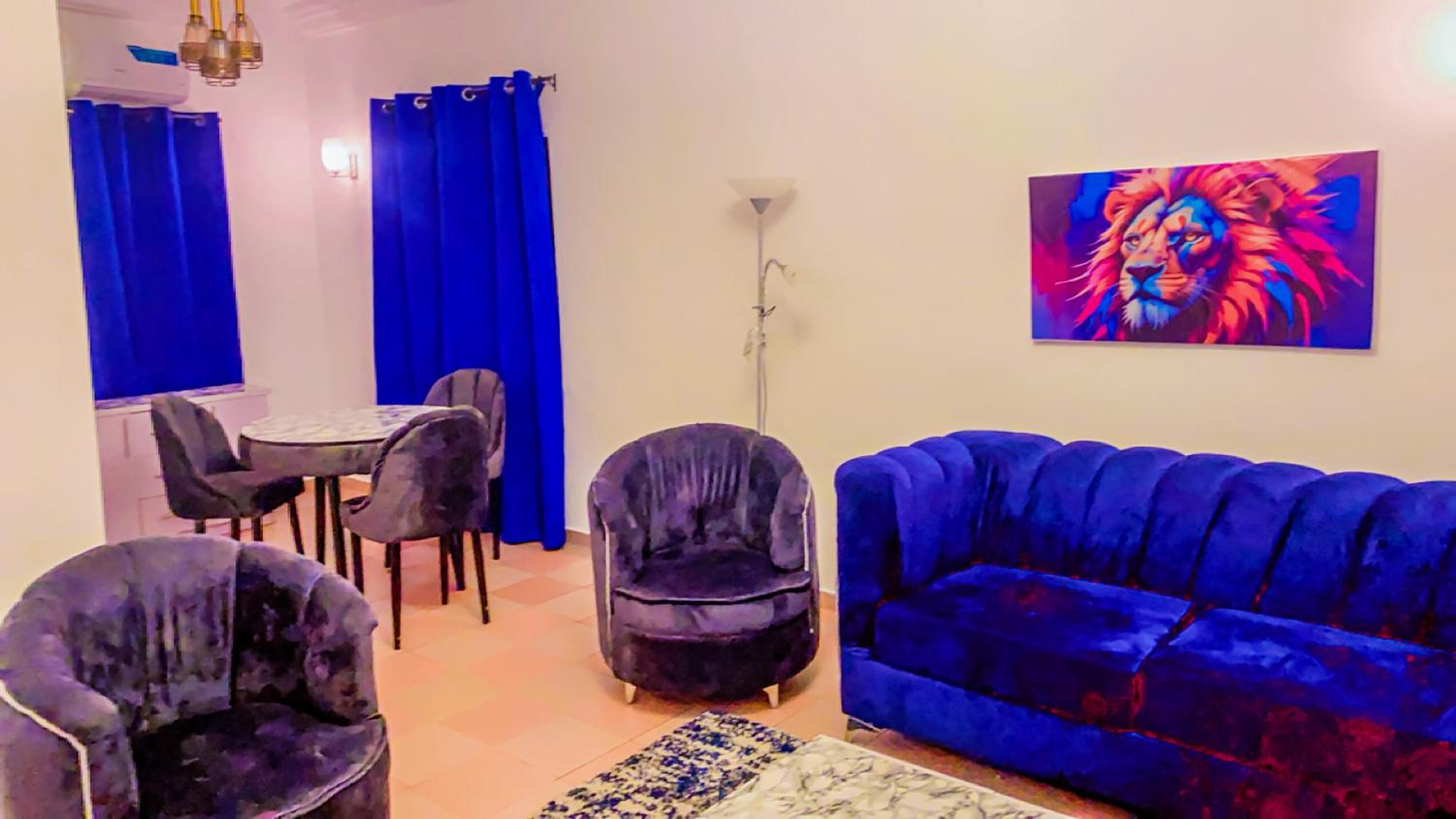 Diamond Apt 2