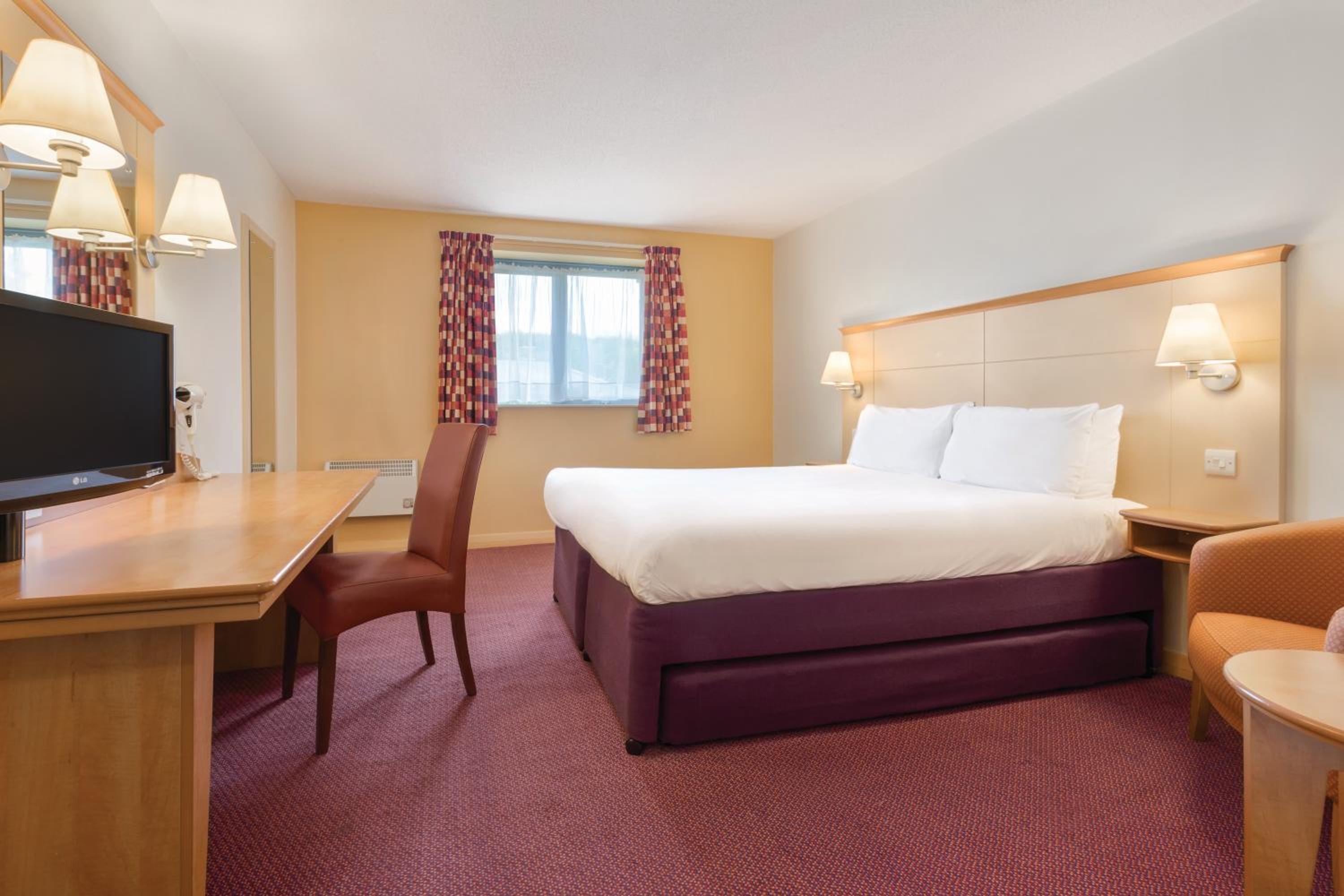 Winchester Vacations - Days Inn Winchester - Property Image 14