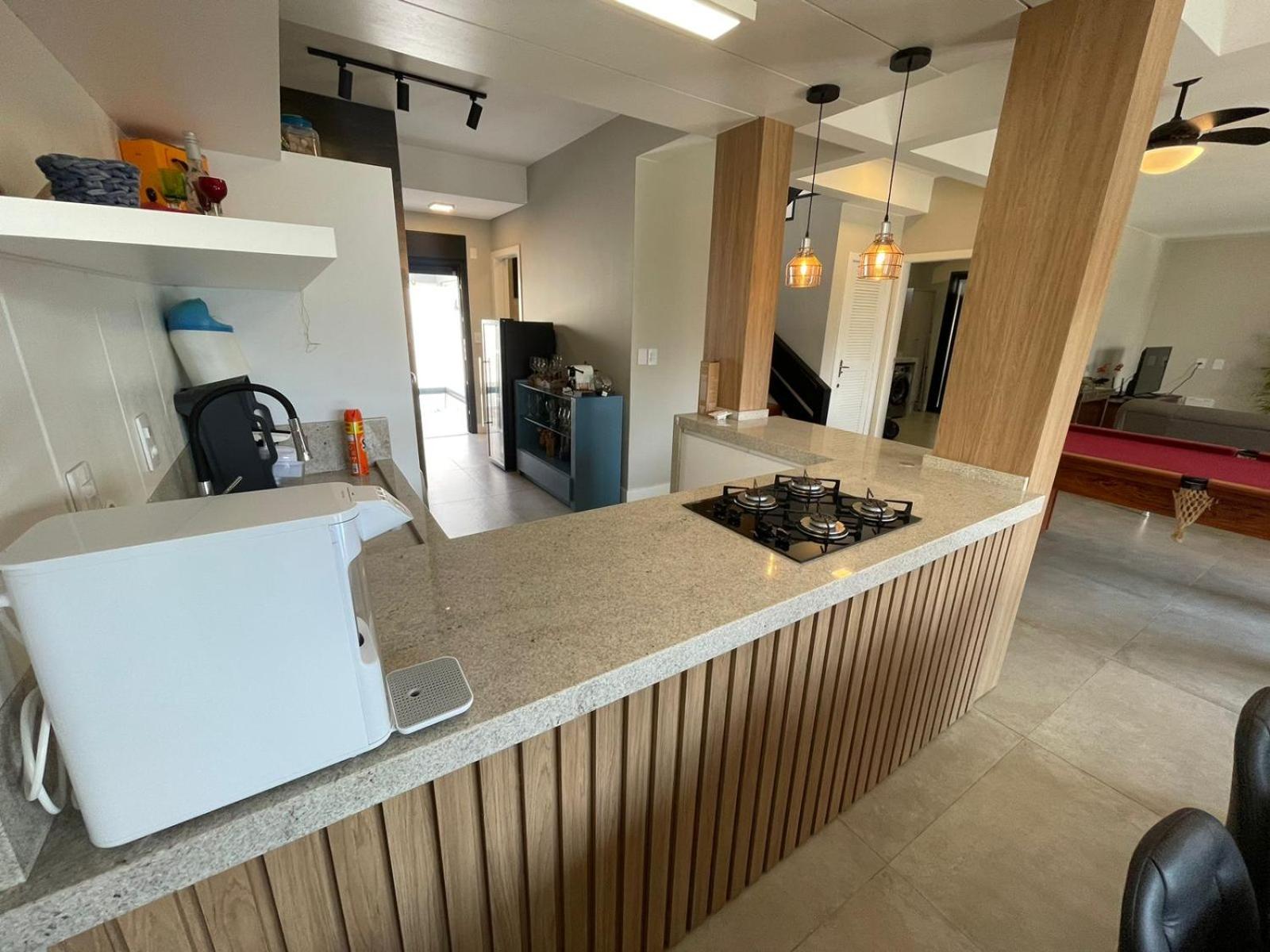 cód 8- Casa espetacular com piscina na praia de Palmas
