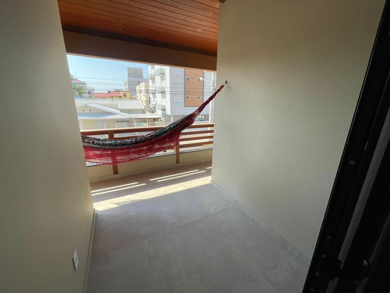 cód 8- Casa espetacular com piscina na praia de Palmas