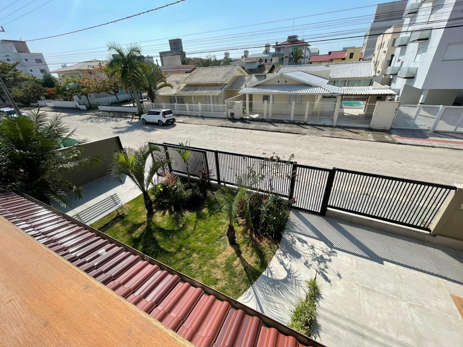 cód 8- Casa espetacular com piscina na praia de Palmas