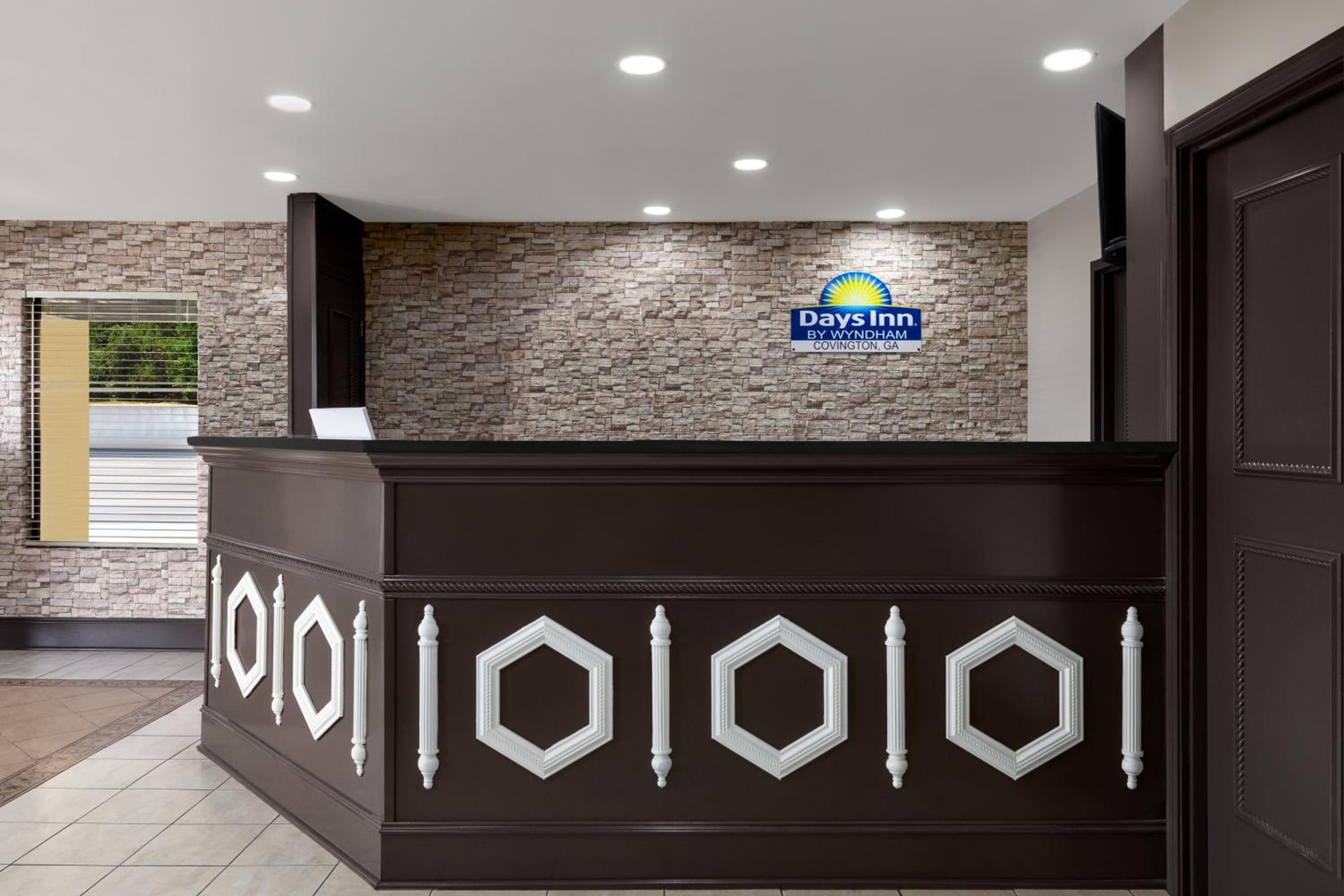 Days Inn by Wyndham Covington view 5