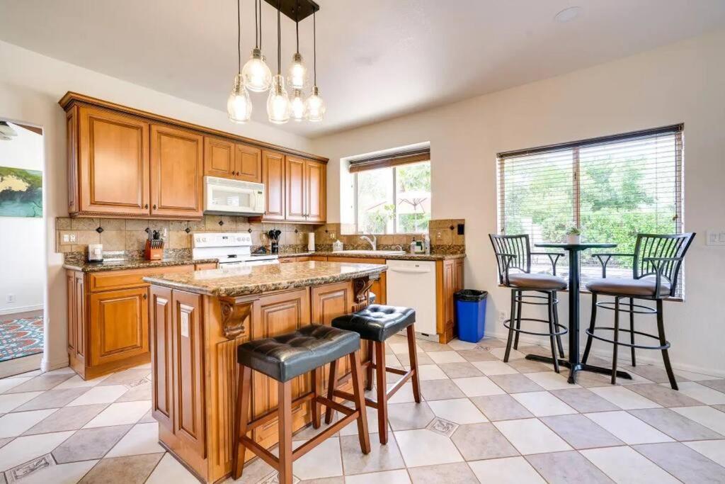 Arizona Oasis view 5