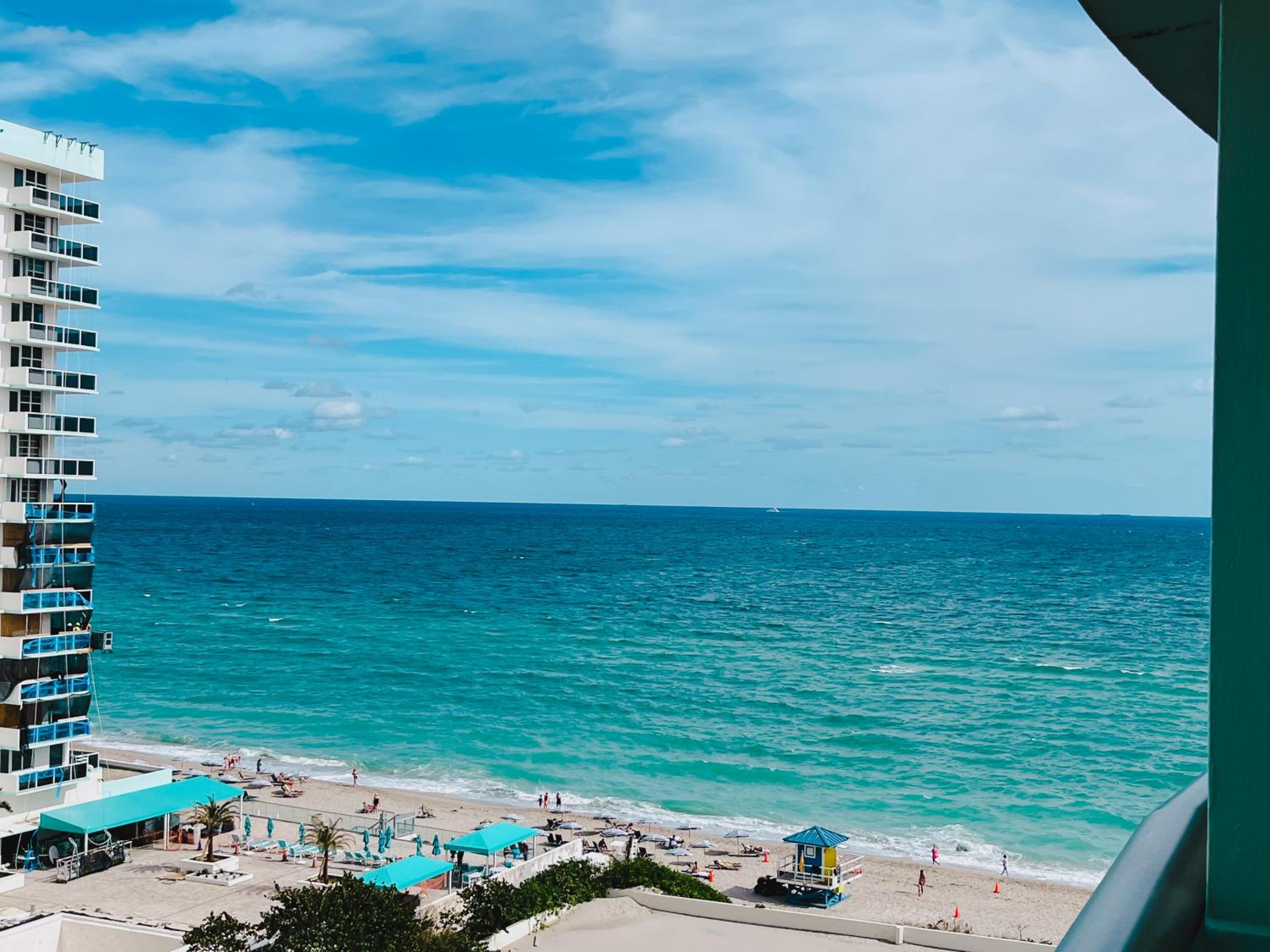 Hallandale Beach Partial Ocean View Apartments view 4