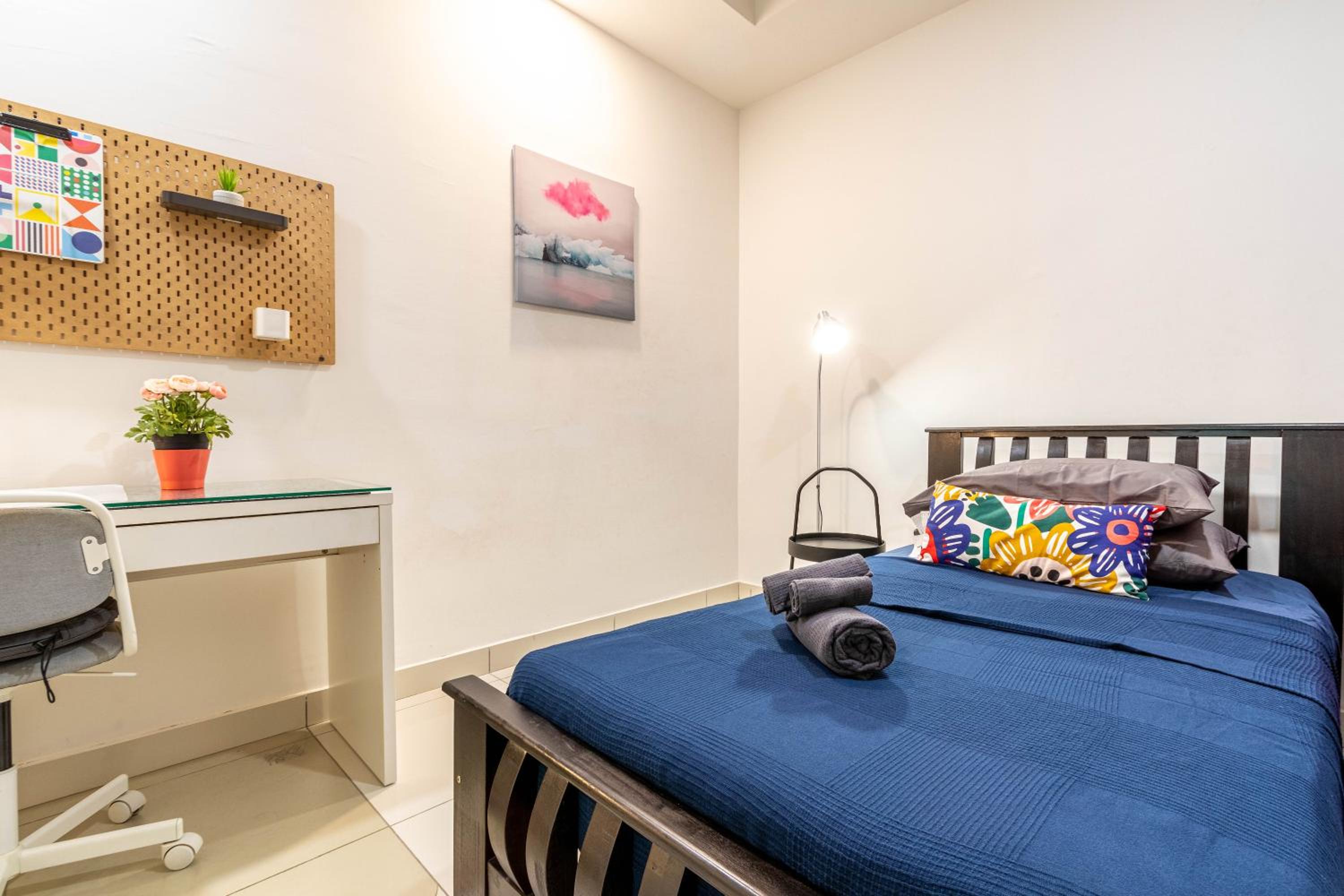 Sleeps 7 New City Centre Fiber Long Short Stay