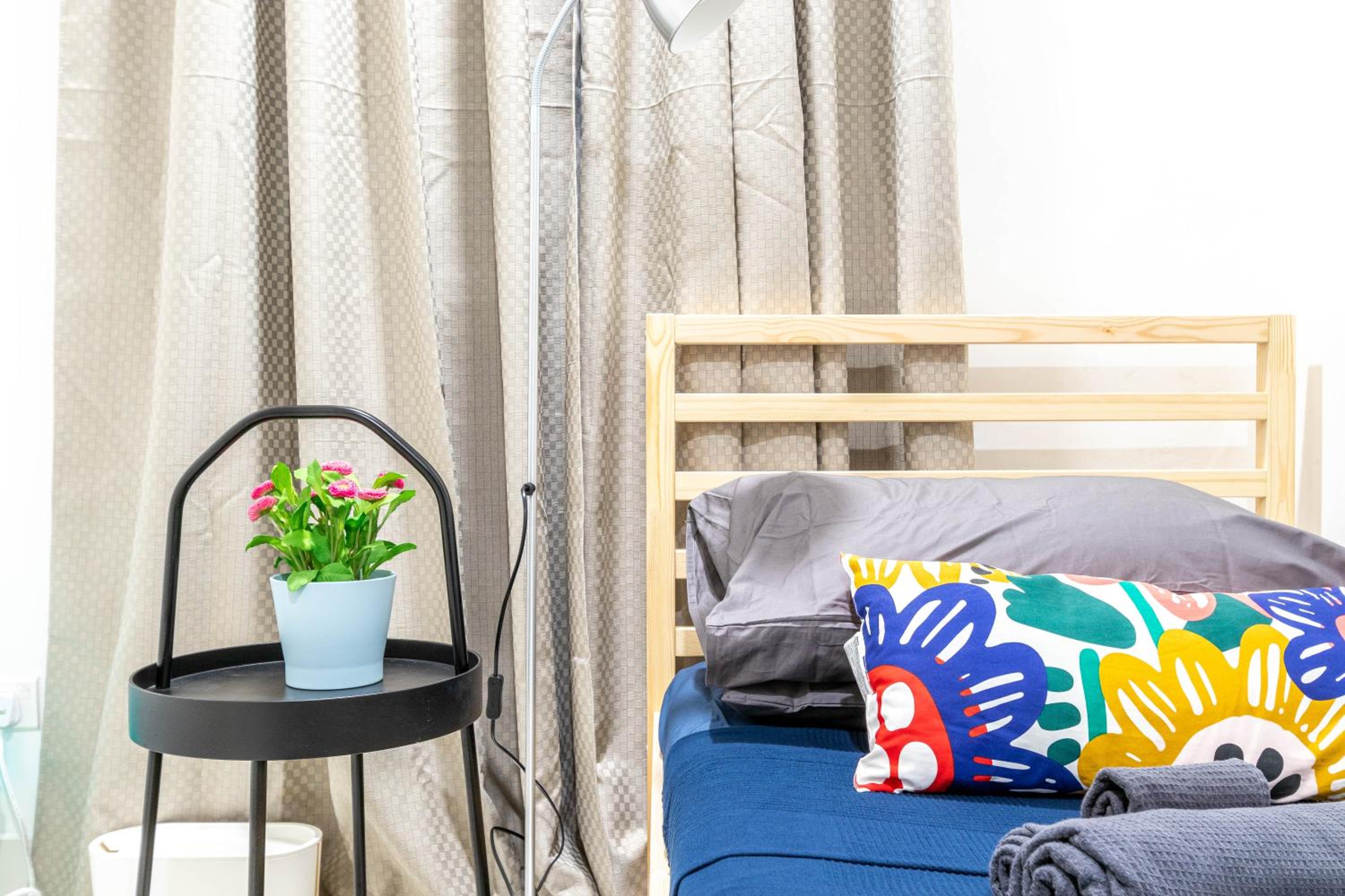Sleeps 7 New City Centre Fiber Long Short Stay