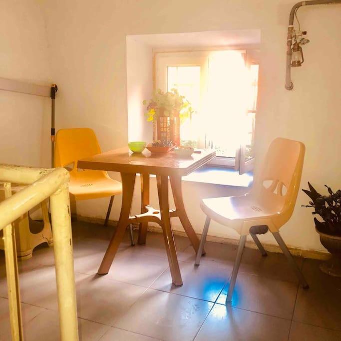 Sunny Central Apartment