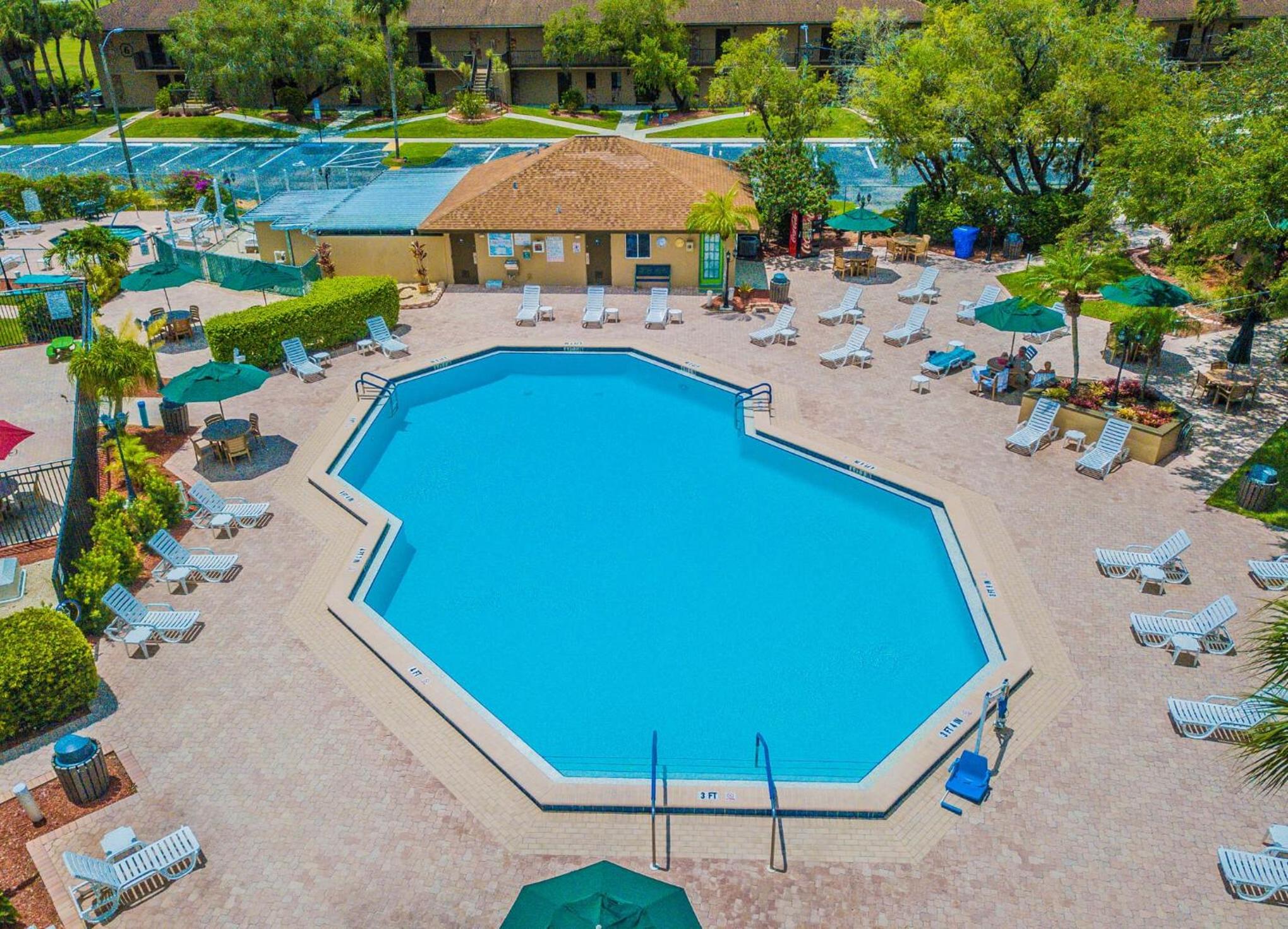 Lehigh Resort Club, a VRI resort
