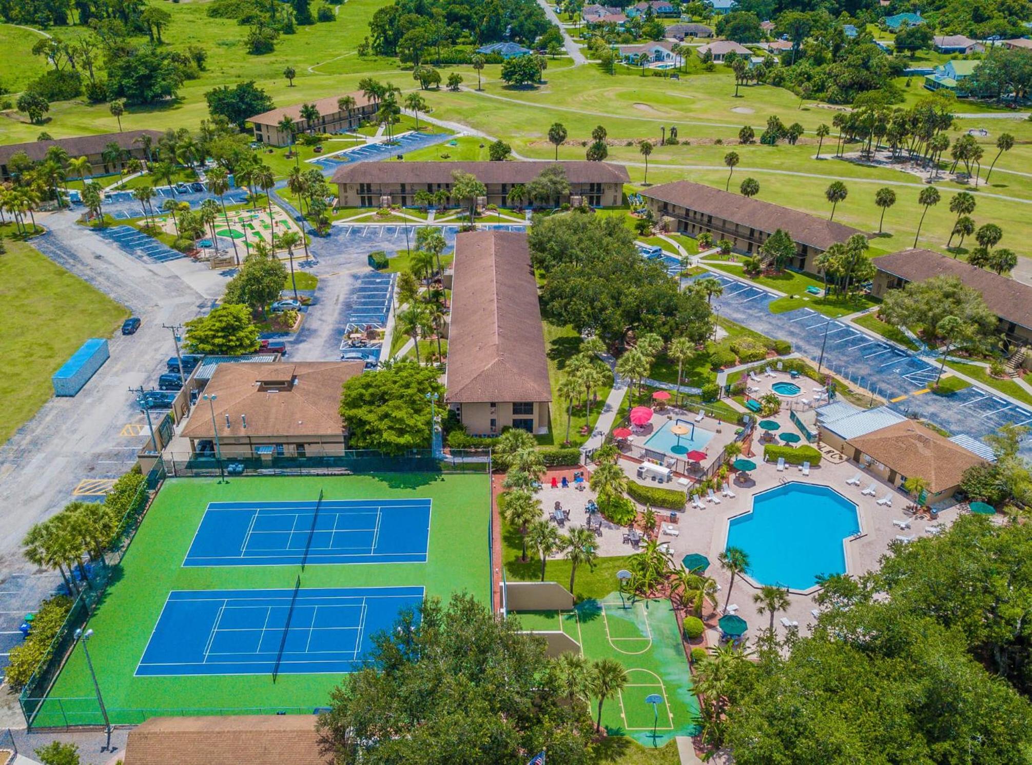 Lehigh Resort Club, a VRI resort