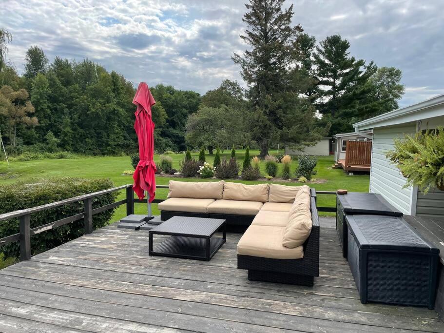 St Lawrence Waterfront Home