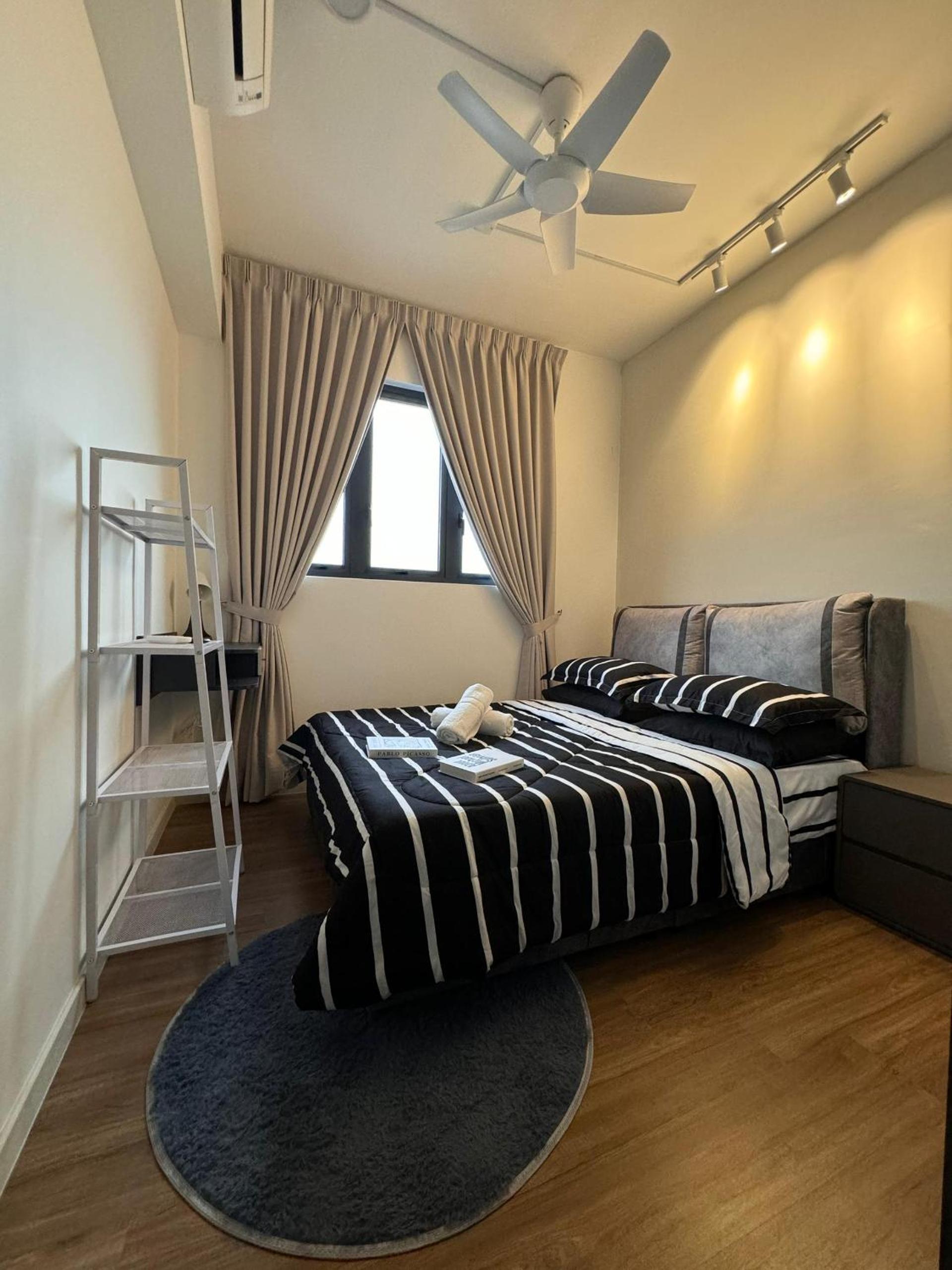 M Vertica KL 3BR