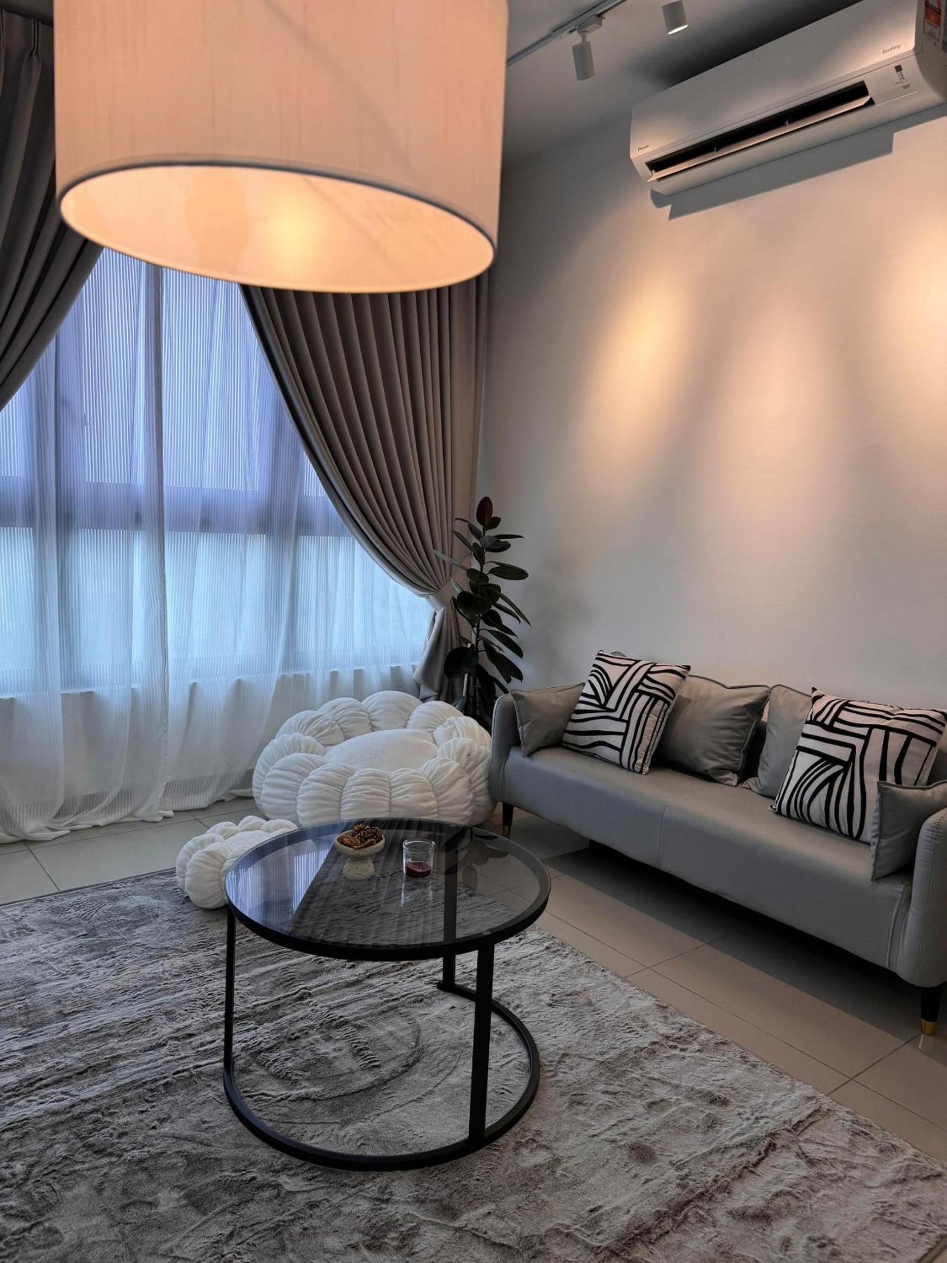 M Vertica KL 3BR