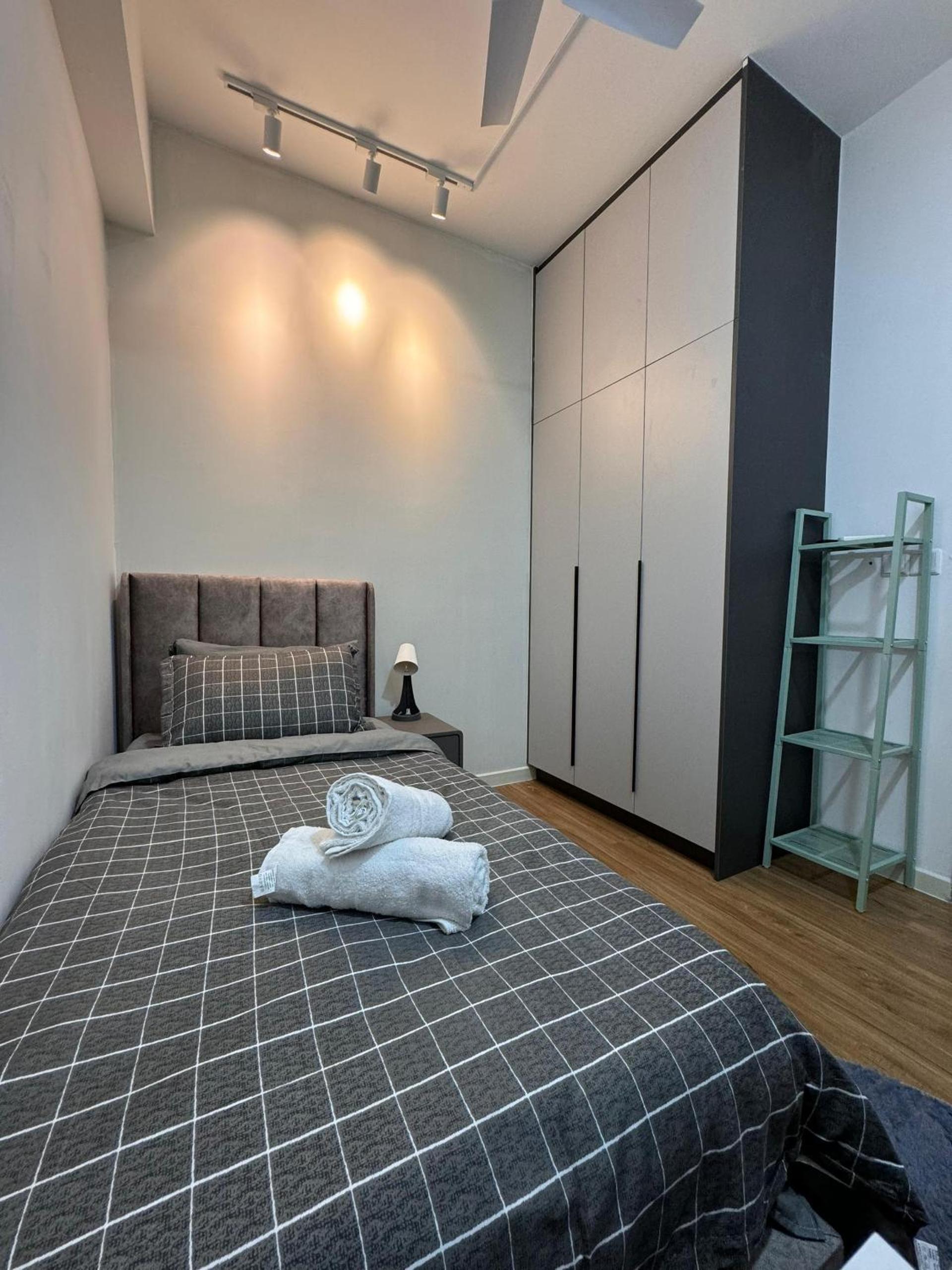 M Vertica KL 3BR