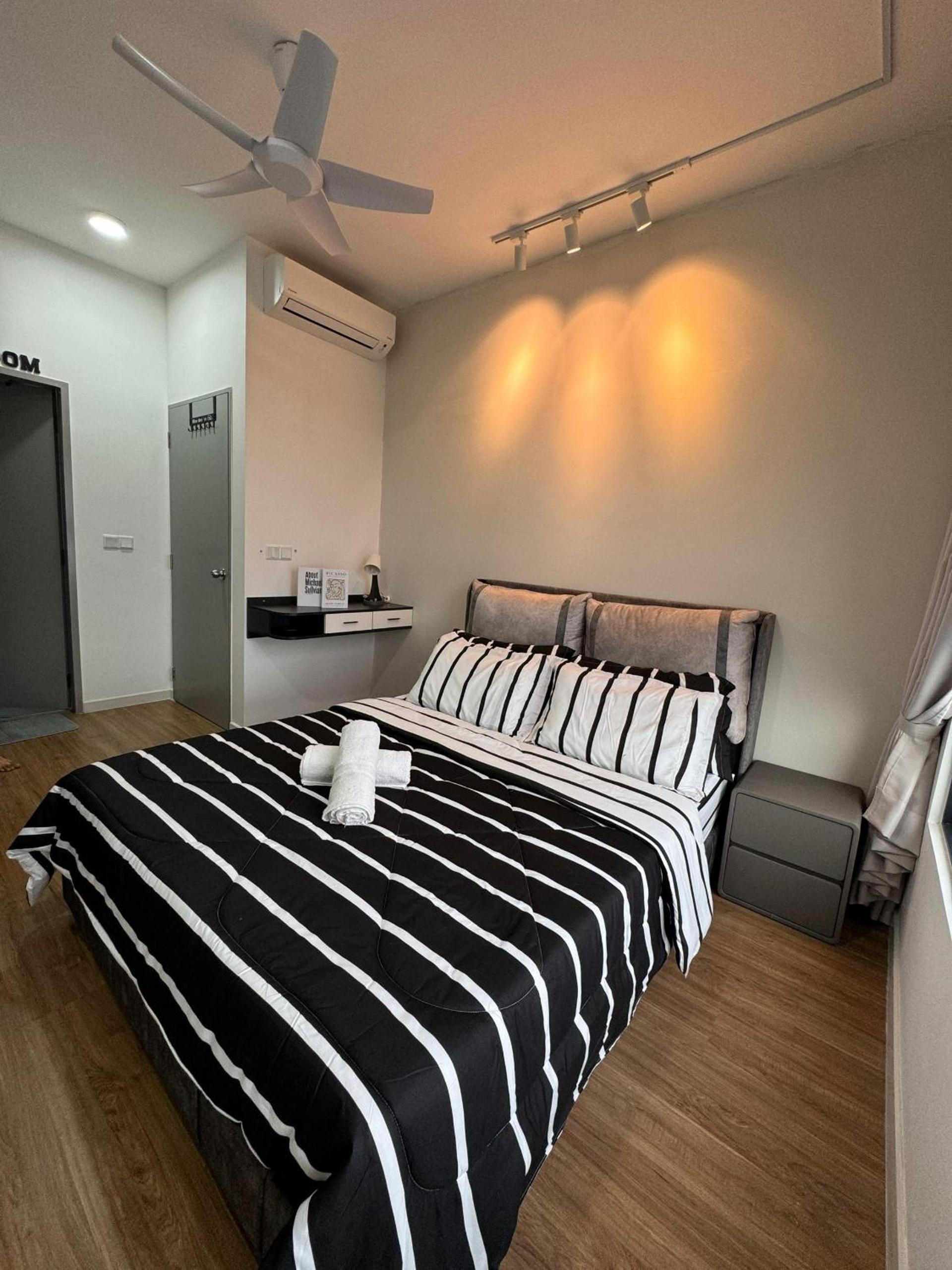 M Vertica KL 3BR