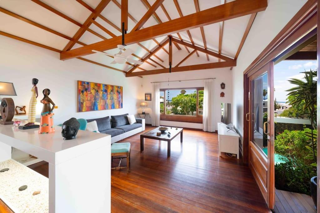 Heated Pool-VILLA PEPE-Playa del Cable