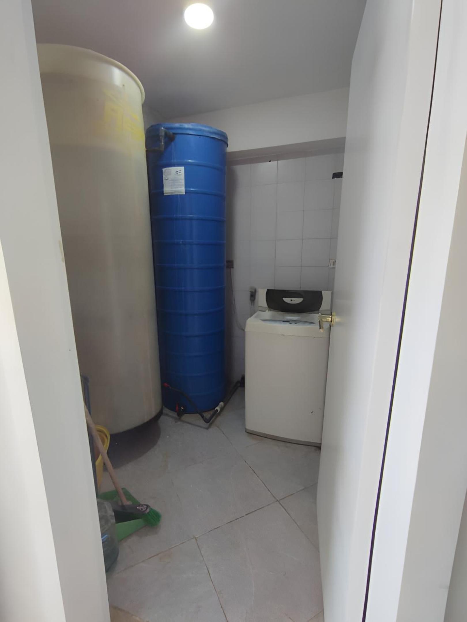 Apartamento frente a la playa, edificio Margarita plaza, apto 15 4, 2 dormitorios 2 baños avenida santiago mariño frente al mar view 3