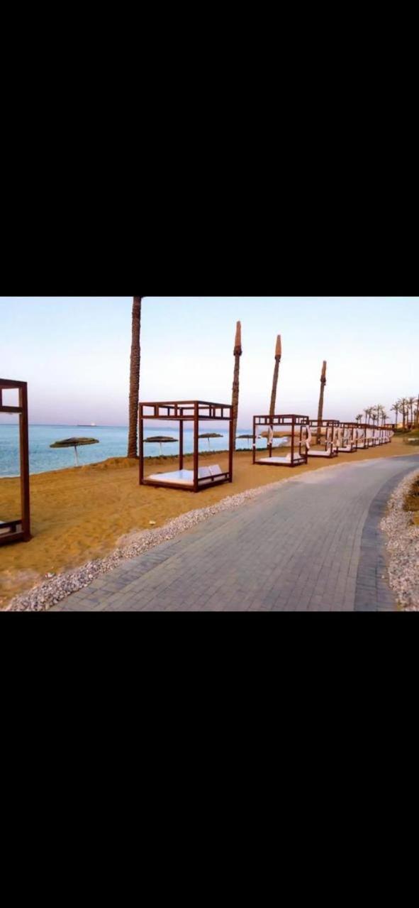 The groove el galala