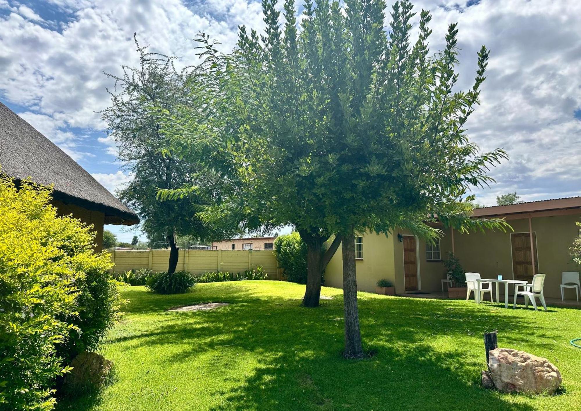 SETLHARE GUEST LODGE