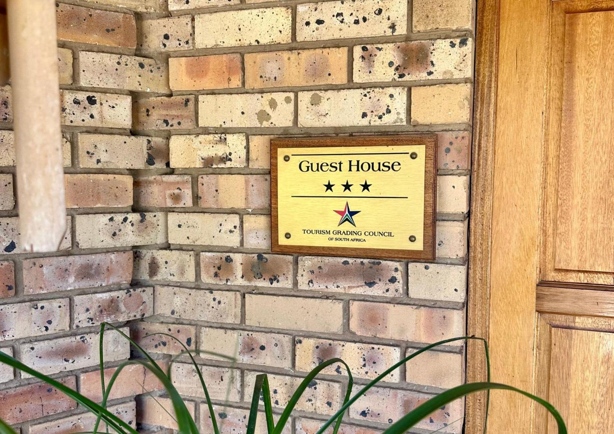SETLHARE GUEST LODGE