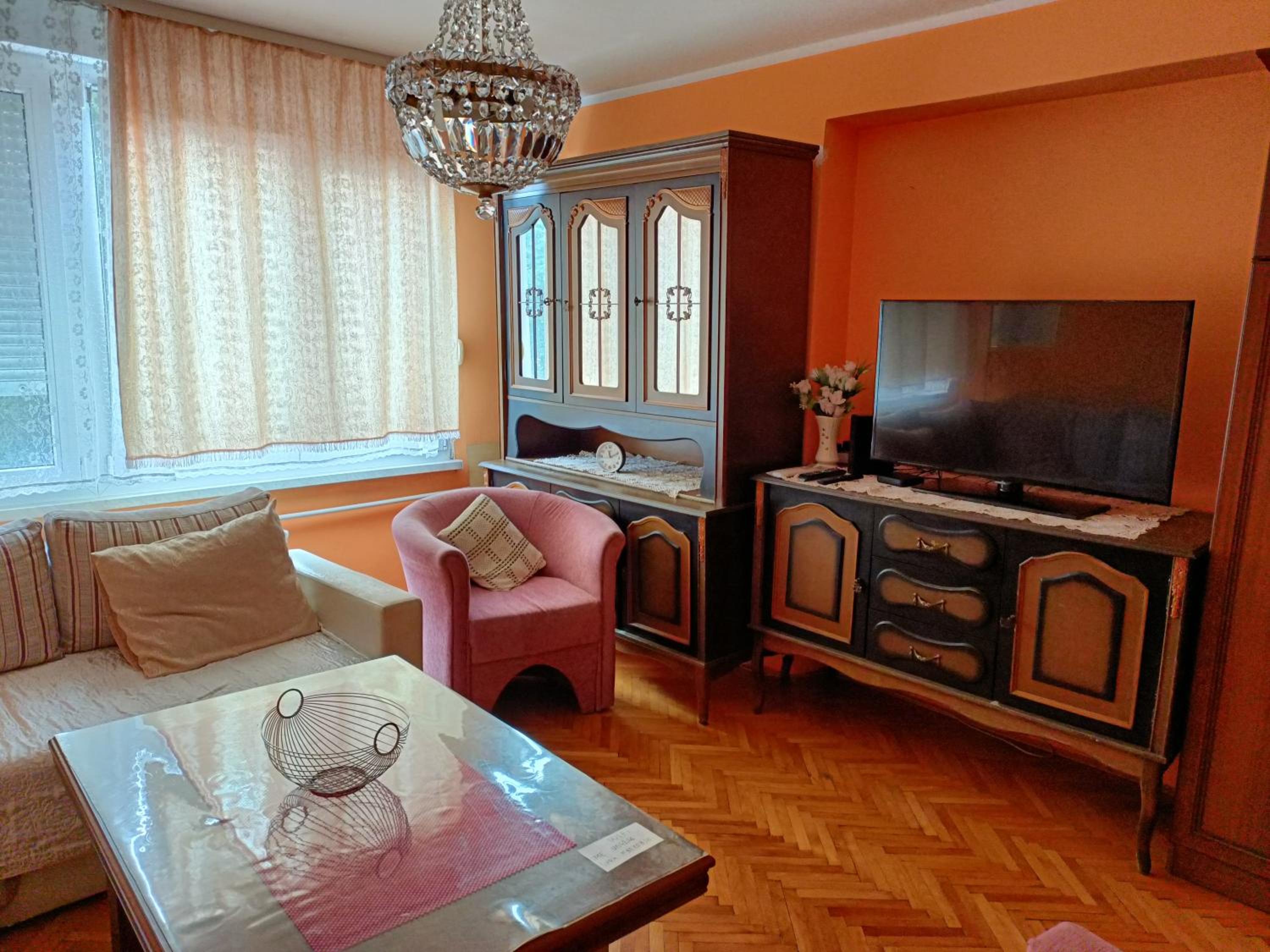 2 Bedroom Apartment, Grbavicka