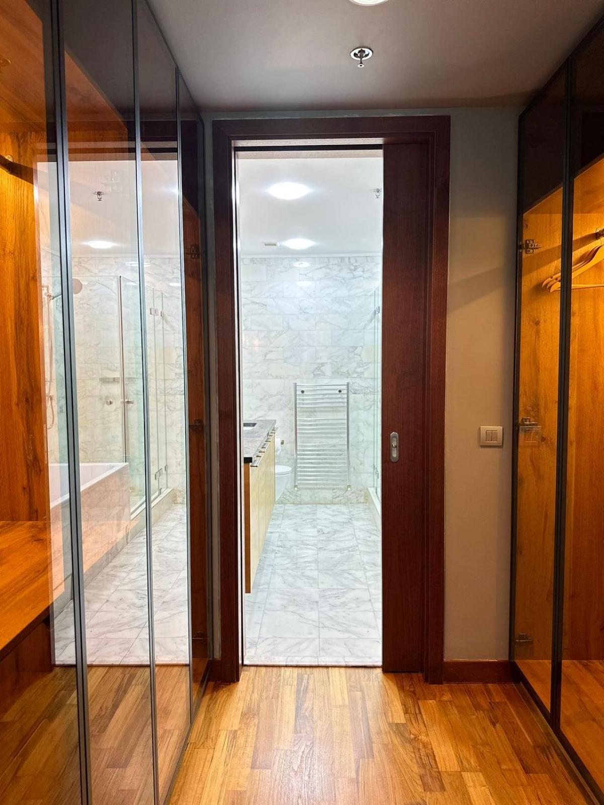Esentai luxury