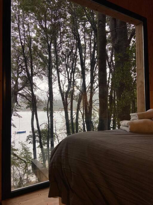 Tiny house sobre el lago nahuel huapi
