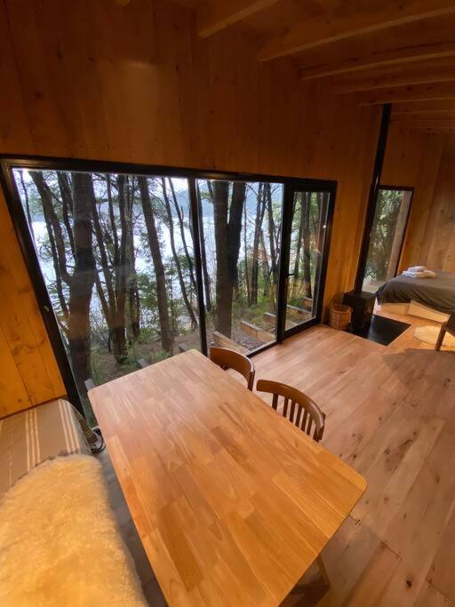 Tiny house sobre el lago nahuel huapi