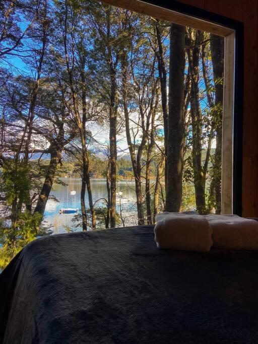 Tiny house sobre el lago nahuel huapi