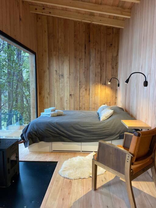 Tiny house sobre el lago nahuel huapi