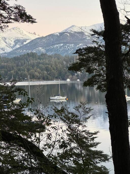 Tiny house sobre el lago nahuel huapi