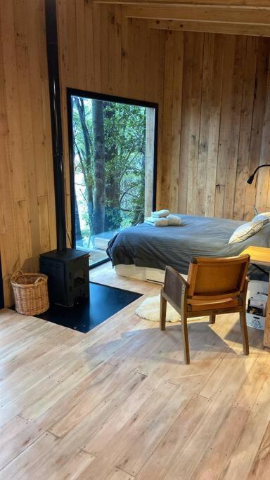 Tiny house sobre el lago nahuel huapi