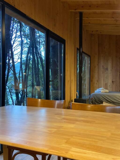 Tiny house sobre el lago nahuel huapi