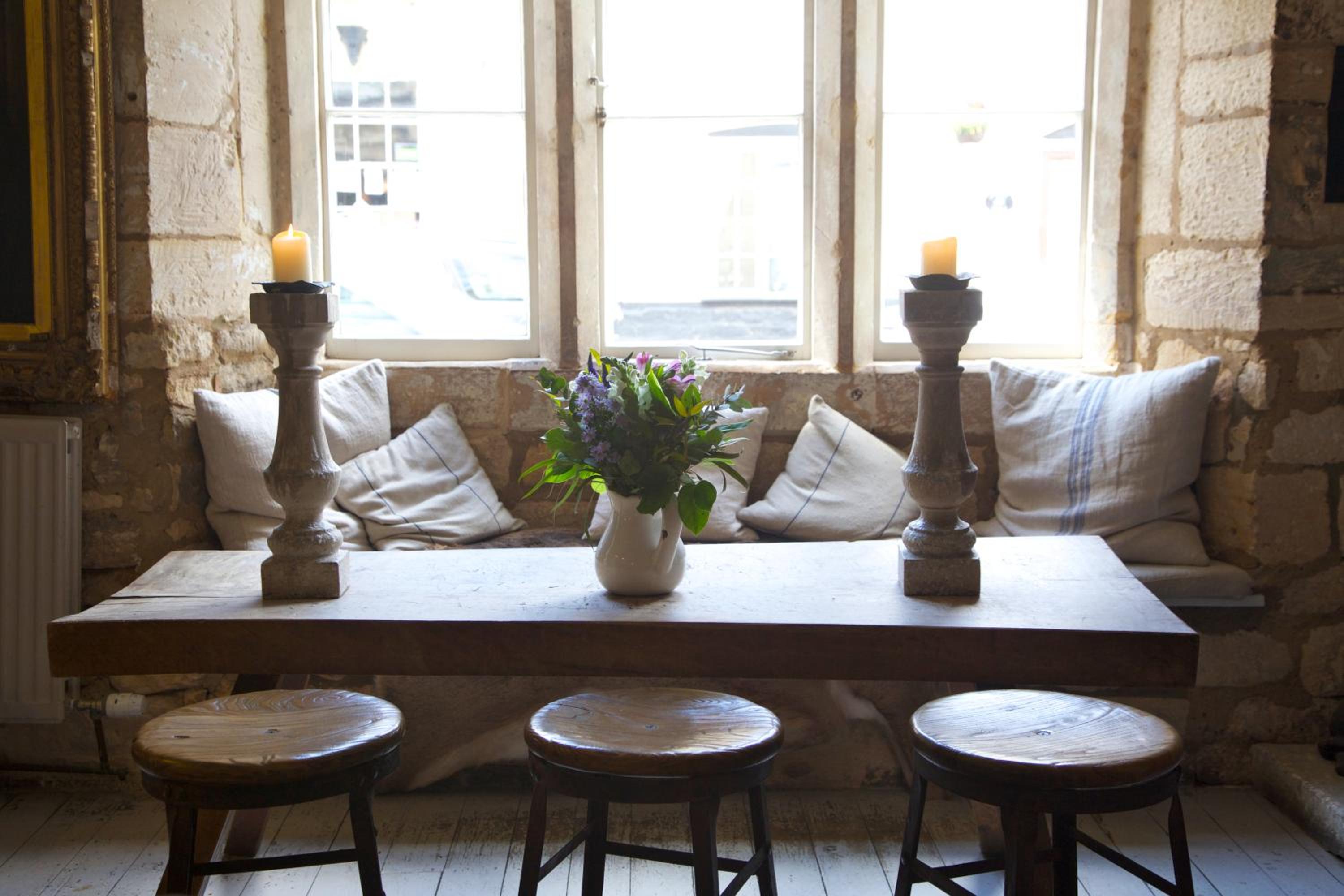 The Lion Inn