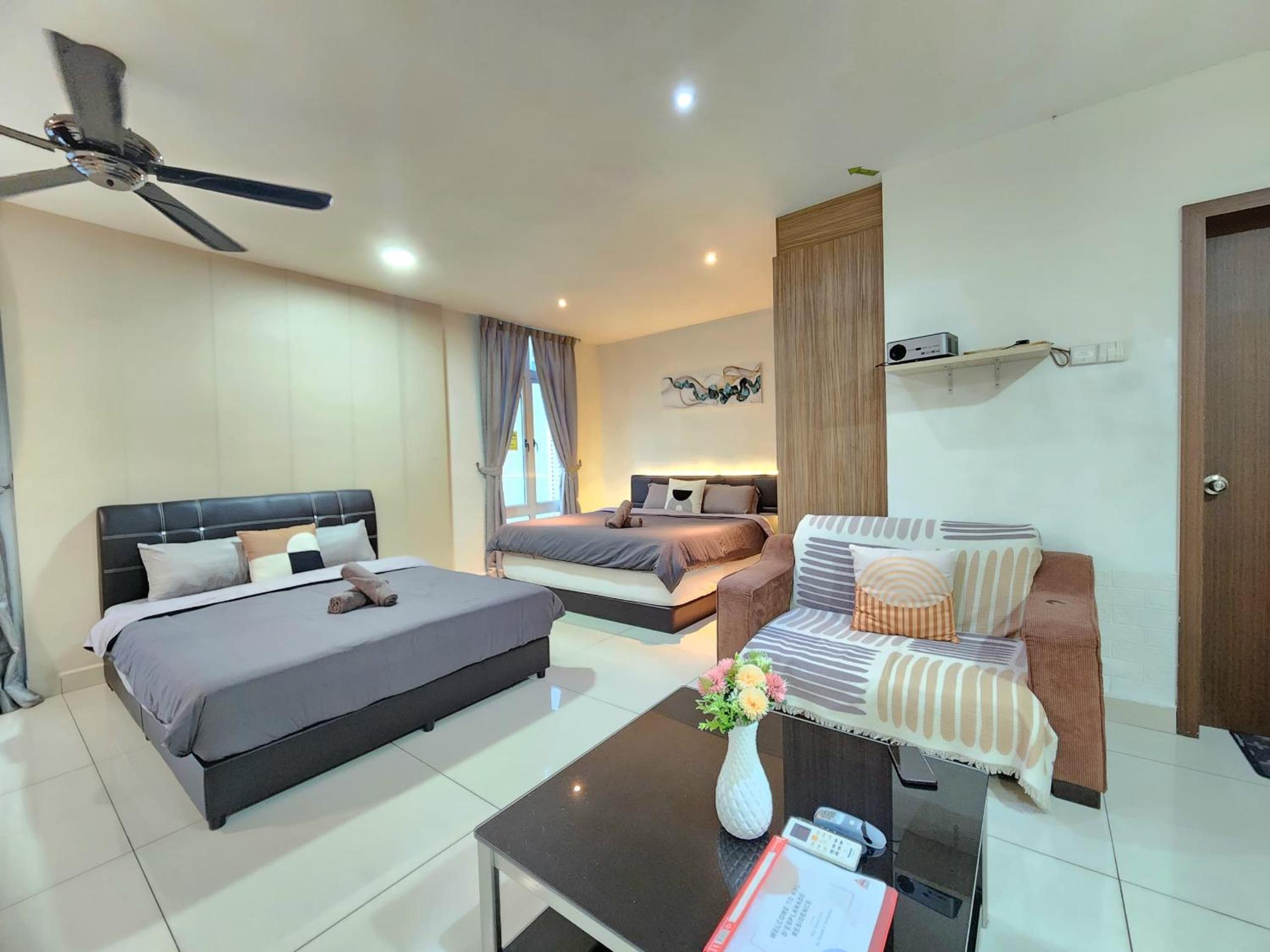 KSL City Mall Desplanade Residence