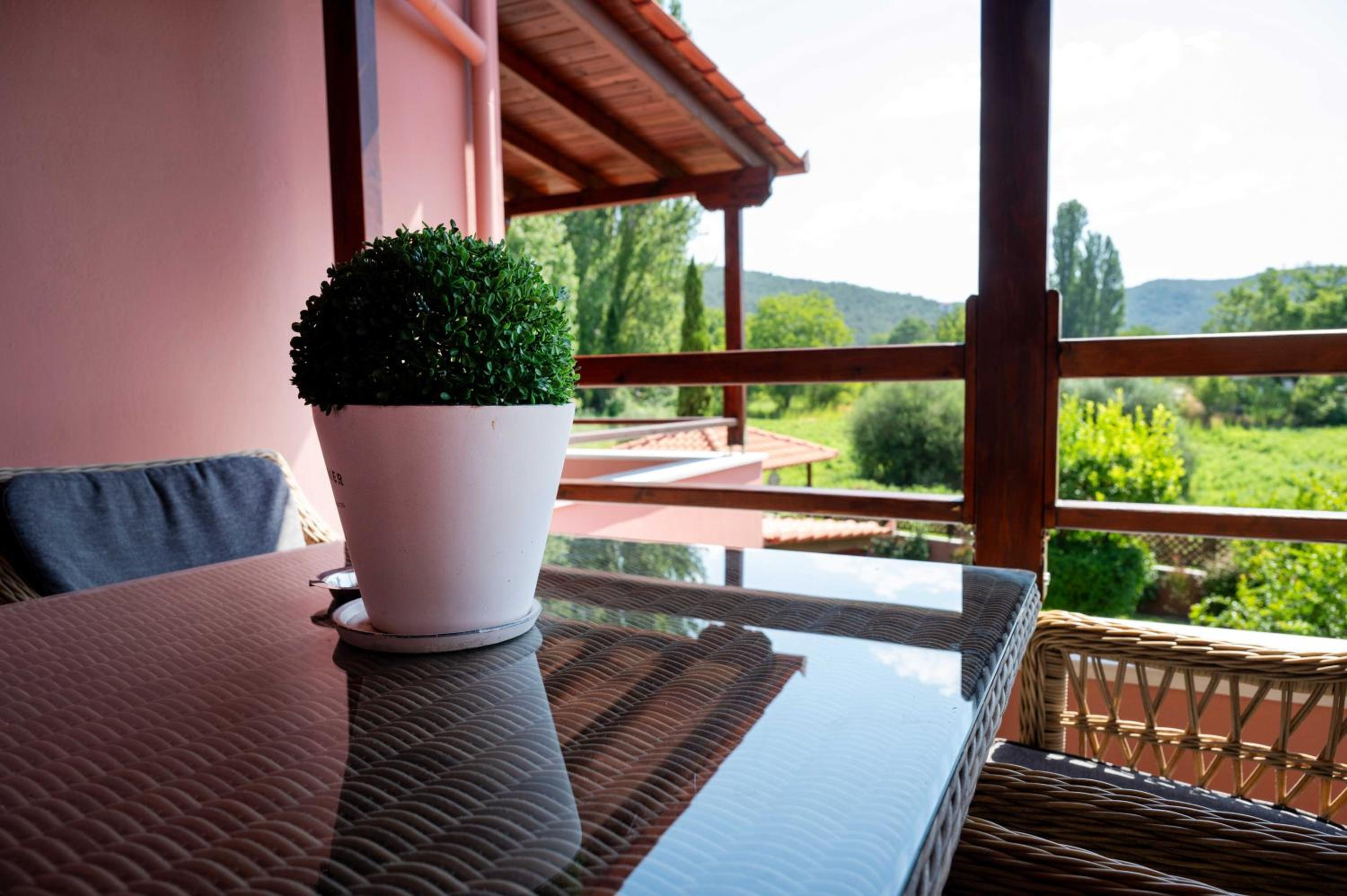 Melograno Apartments and Studios view 2