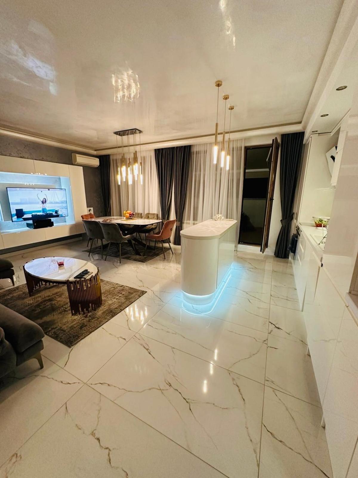 Spacious Prestige Penthouse