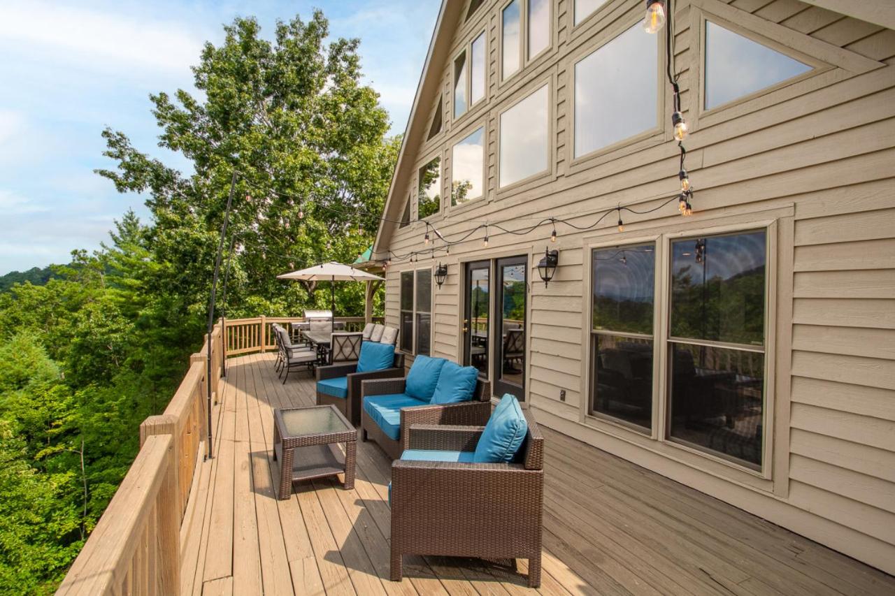 Firefly Ridge MTN View Hot Tub Theater GAMES