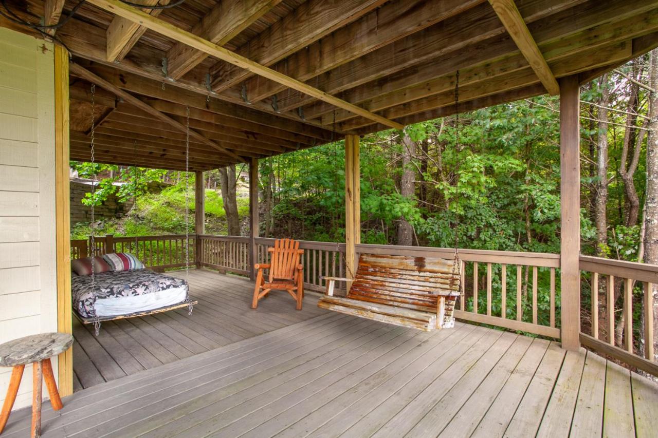 Firefly Ridge MTN View Hot Tub Theater GAMES