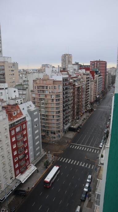 Apart Lena 3 amb Edificio Almería I con cochera frente a la playa