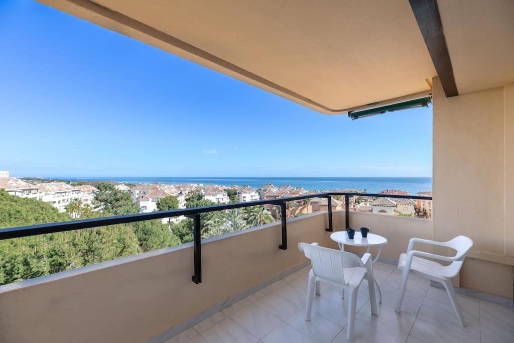 Charming Apartment with Sea Views