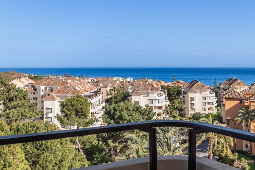 Charming Apartment with Sea Views