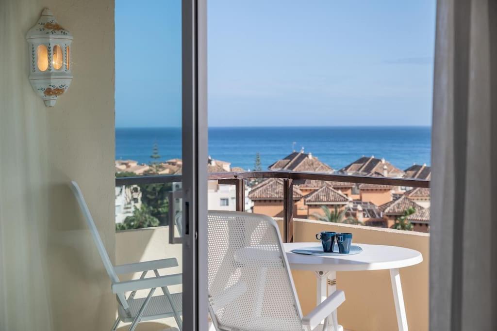 Charming Apartment with Sea Views