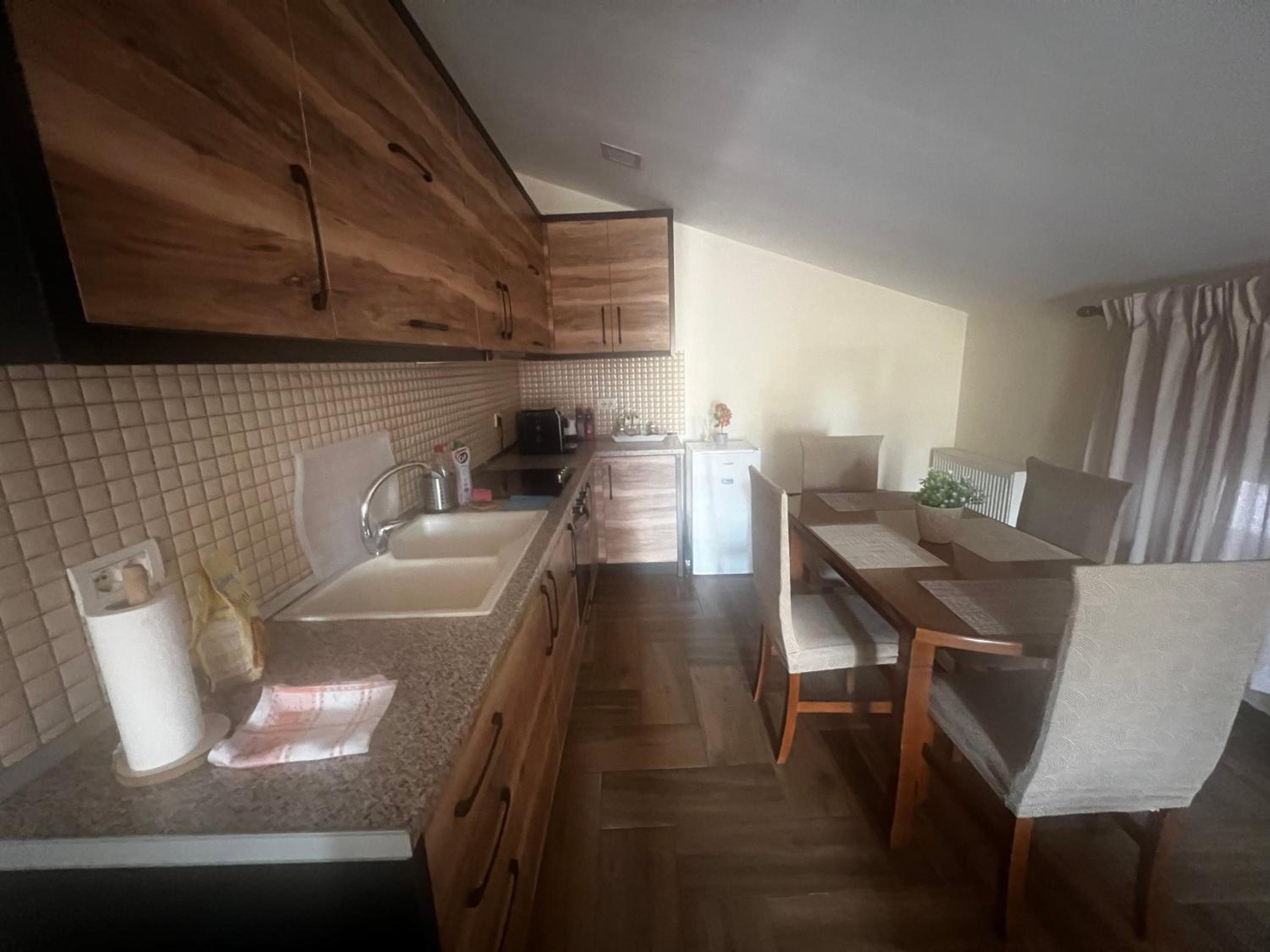 Retreat in the centre of Korce