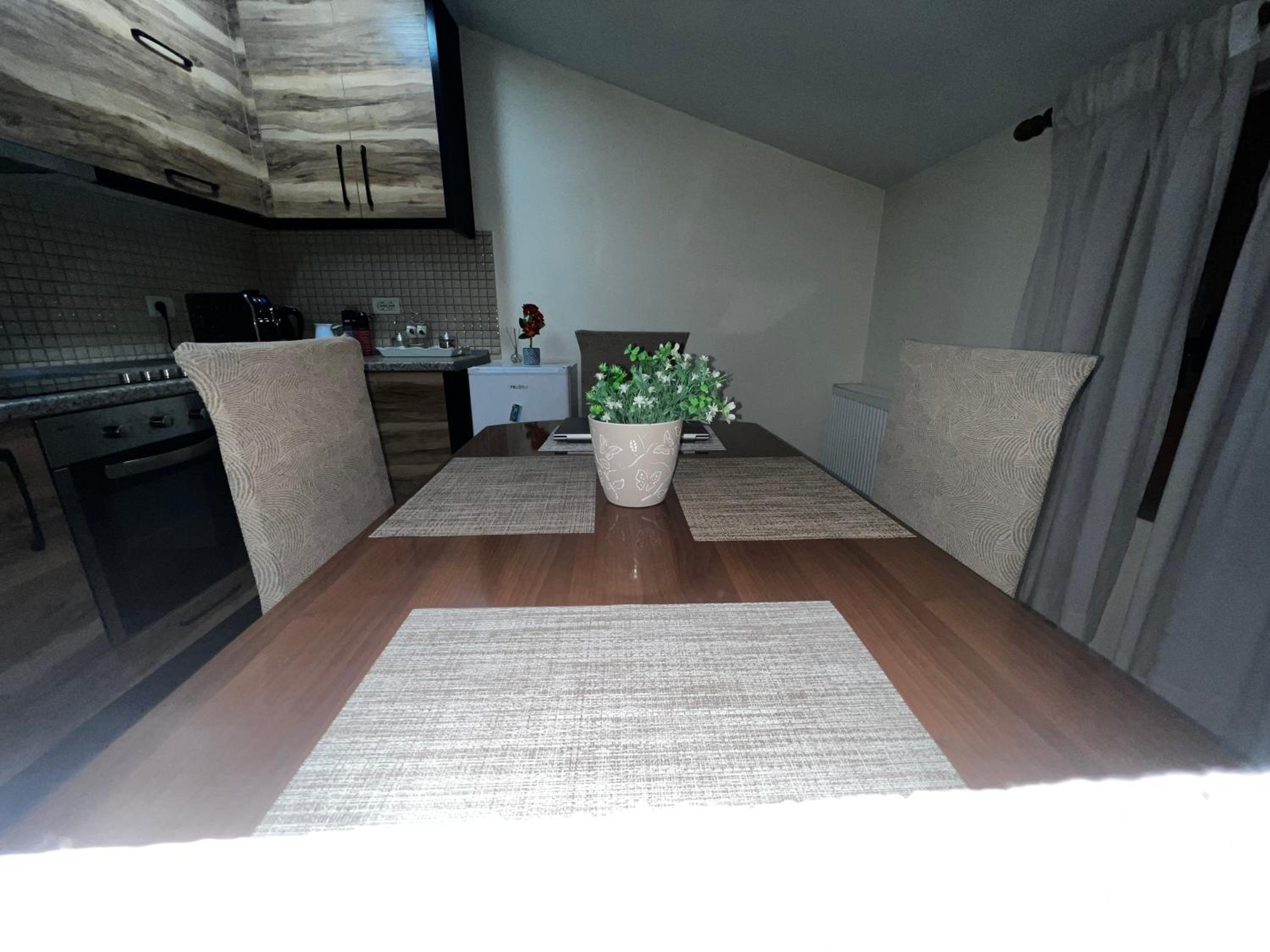 Retreat in the centre of Korce