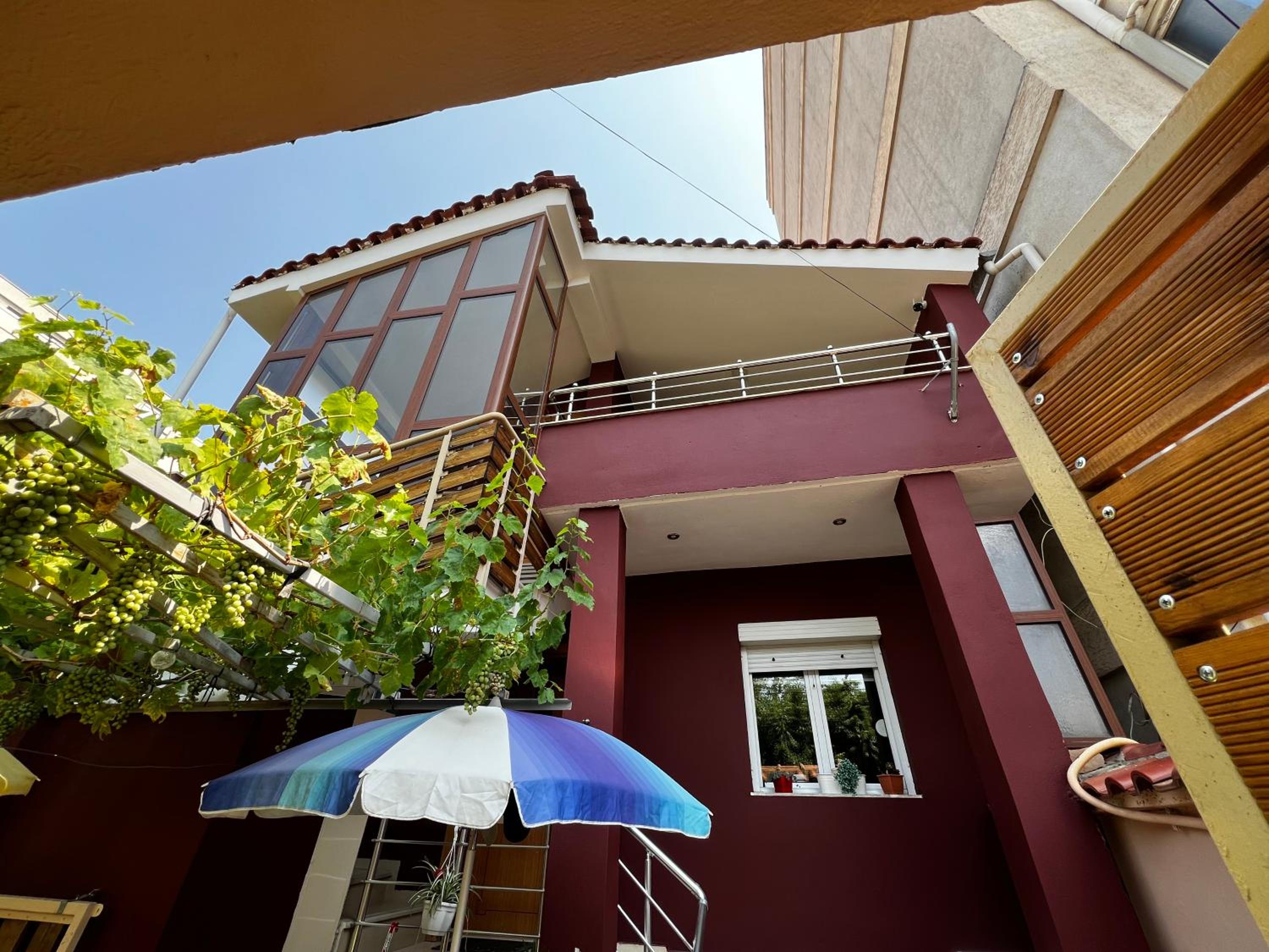 Retreat in the centre of Korce